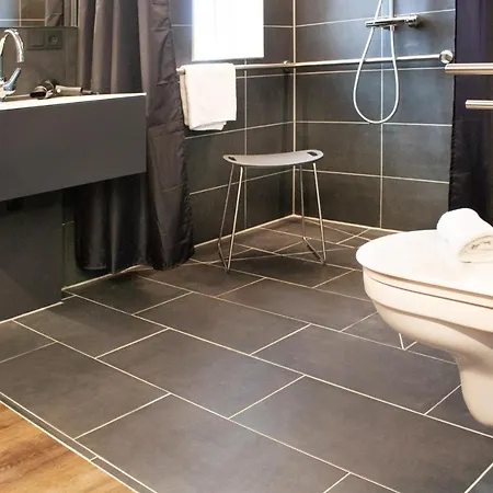 Fr By Wmm فندق *